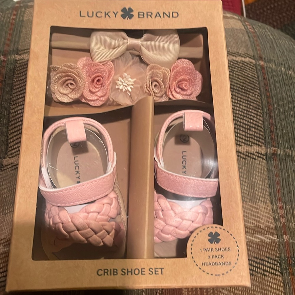 LUCKY BRAND SIZE 2